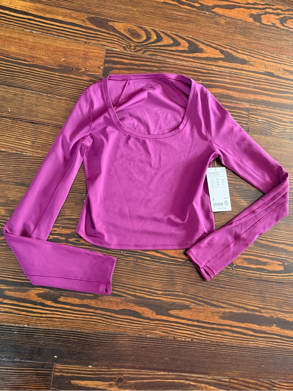 NWT Athleta Transcend Top plum